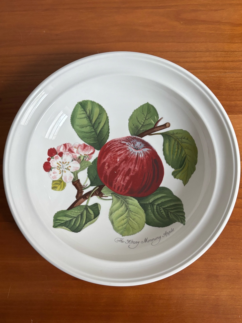Portmeirion Pomona "The Hoary Morning Apple" 8" plate by Susan Williams-Ellis